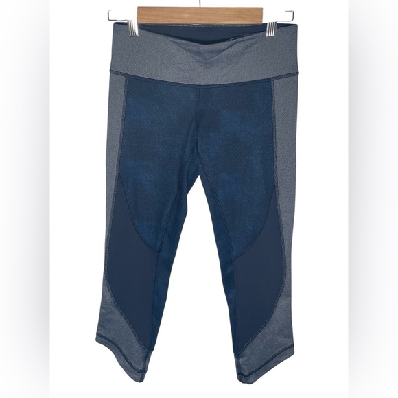 Lululemon Wunder Sashiko Denim Crop Leggings Size 6 - Picture 4 of 11